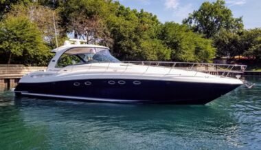 how much to rent a yacht in cancun