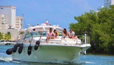 luxury yacht charter cancun yates