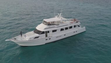 how much to rent a yacht in cancun