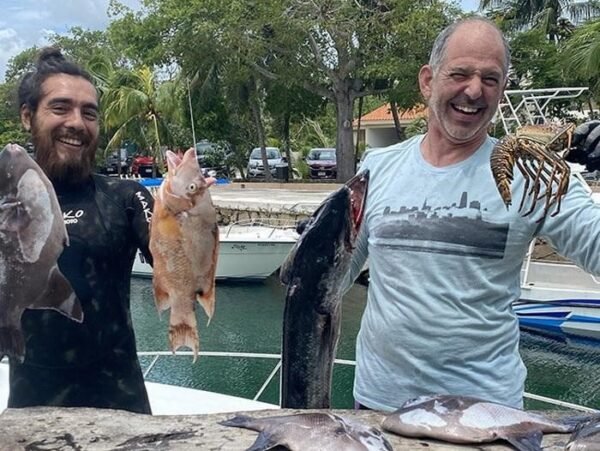 Spearfishing in Cancun (Mexico)