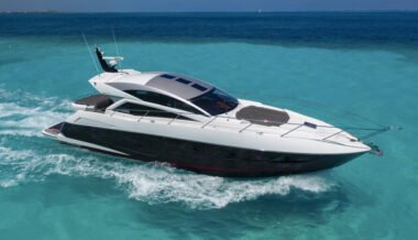 how much to rent a yacht in cancun