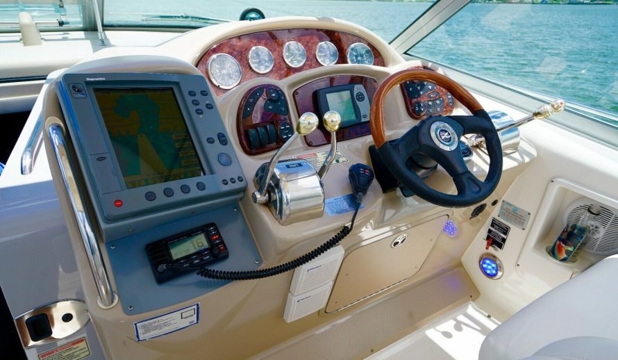 Barco de motor Sea Ray 350 Sundance