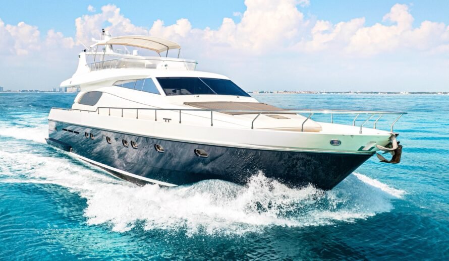 Ferretti 72 luxury yacht cruising in Cancun clear Caribbean waters