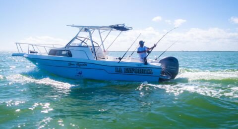 Charters de pesca y pesca de altura en Cancúna bajos precios